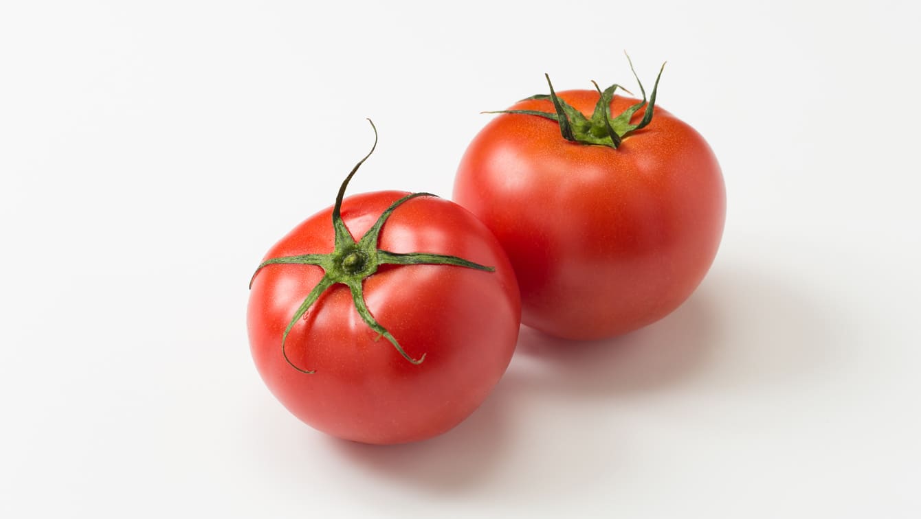 ［トマト］選び方は、重さとヘタの色！保存のコツや下ごしらえも